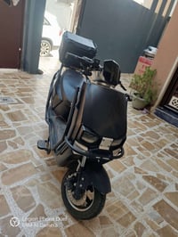 ماطور شحن • ٦ بطاريات • حجم كبير