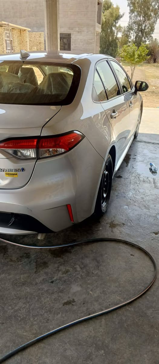 السلام عليكم كورلا موديل ٢٢ بصمه ماكينه 1800هايبرد وأرد أمريكي السعر 133بيها مجال بسيط مكان بغداد التاجي 
***********
***********بل كورك موجود وتساب
