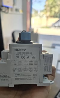 منتجات ONCCY • مستلزمات طاقة شمسية • شارع الجامعة