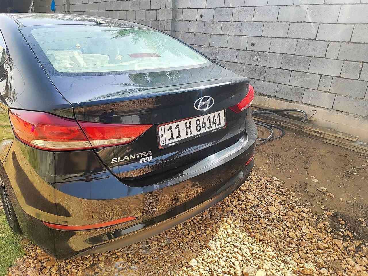 السلام عليكم
النترا 2017وارد امريكي البنيد مصبوغ وقبق الجنطه مبدل وبيها مكانات بارد كير ومحرك مكفول 
السعر 118 مكاني بغداد ابو غريب 
***********
