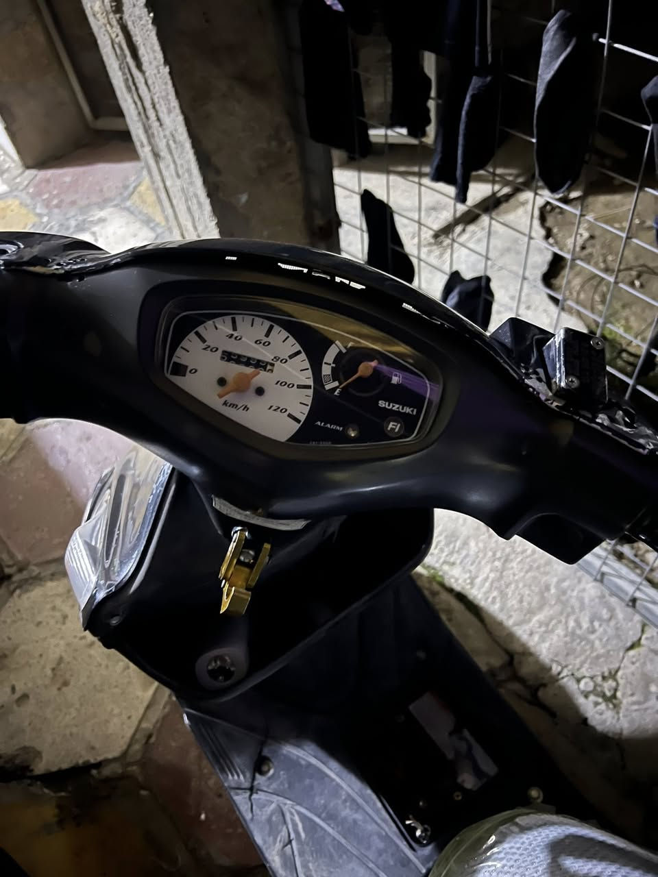 اسلام عليكم ادرس ياباني نوزل دراجه خير من الله شلعه معدل تخبل اريد مراوس بسكنس نثيه او فعل ما يهم من الحسينيه ***********
