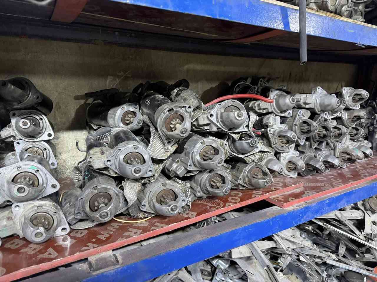 السلام عليكم
تم وصل وجبه سلف 

والاسعار حلوه 

سلف ميماتي E60 

سلف باخره E65

65000 الف 

العرض ساري لحد نفاذ الكميه 
 العنوان بغداد مجمع مشن 
يوجود توصيل لكافه المحافظات 

*********** وسام ابو جبل 

@أبرز المعجبينادوات شيخ الجبل BMW
