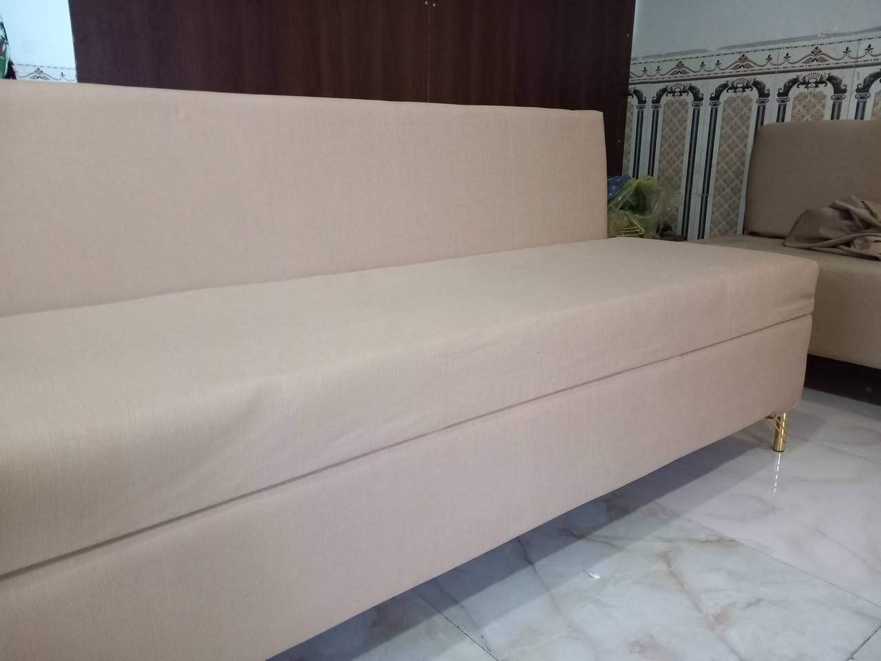 دواوين وكرويتات حسب الطلب 
الديوان خشب روسي كيج ١٨ وليس نشاره مضغوطه 
اسفنج مميز نخب اول قماش كتان داخل البيت اختر التصميم الي يعجبك واني بخدمتك اذا بي إضافات ينرفع من سعره حسب الاضافه
سعر المتر ٨٠ الف فقط 

كرويتات حديد ١انج سماكه ٢ملم خشب جام روسي كيج ١٤ اسفنج مميز نخب اول قماش شامان تنفع للمواكب والحسينيات والجلسات الخارجيه سعر المتر ٦٥ الف فقط

تكدر تغير بالمواصفات والألوان براحتك 
للتواصل 
***********
واني بخدمتكم
