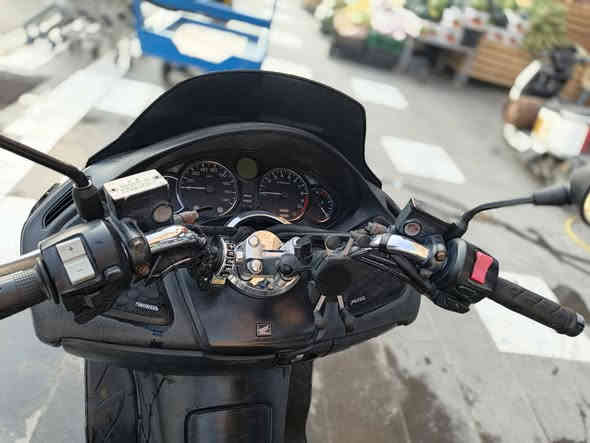 بغداد كرادة
فورزا ١٠
كاملة اي نقص ماكو
١١ ورقة
***********
