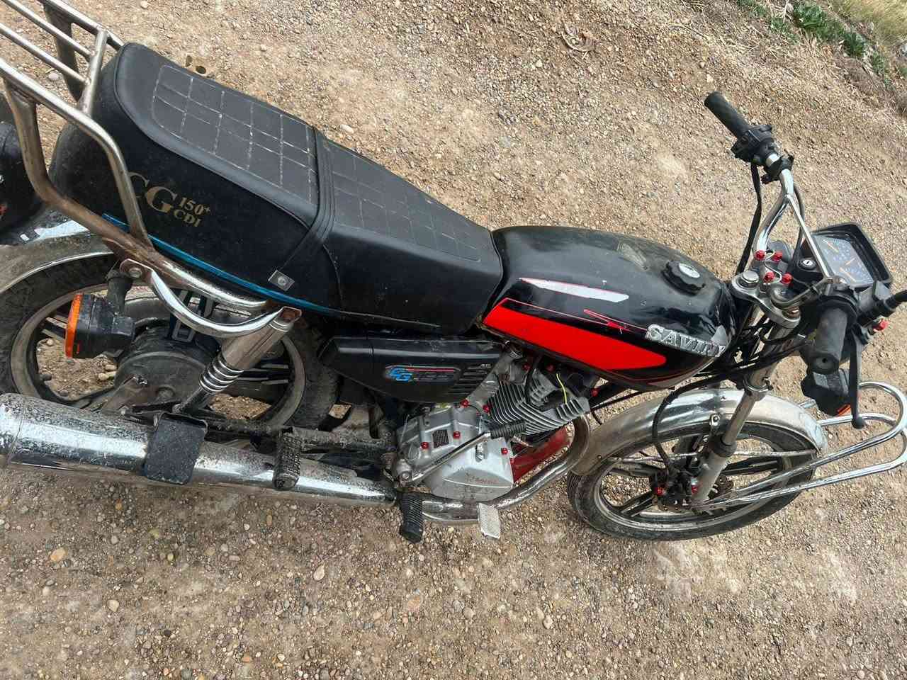 سيفان موديل ٢٣ اوراق كامله
كهربائيات كوله شغاله نكره سلف بصمه تشغيل عن بعد

السعر ٥٠٠ وبيها مجال

مكاني بغداد اليوسفية

*********** #واتساب
