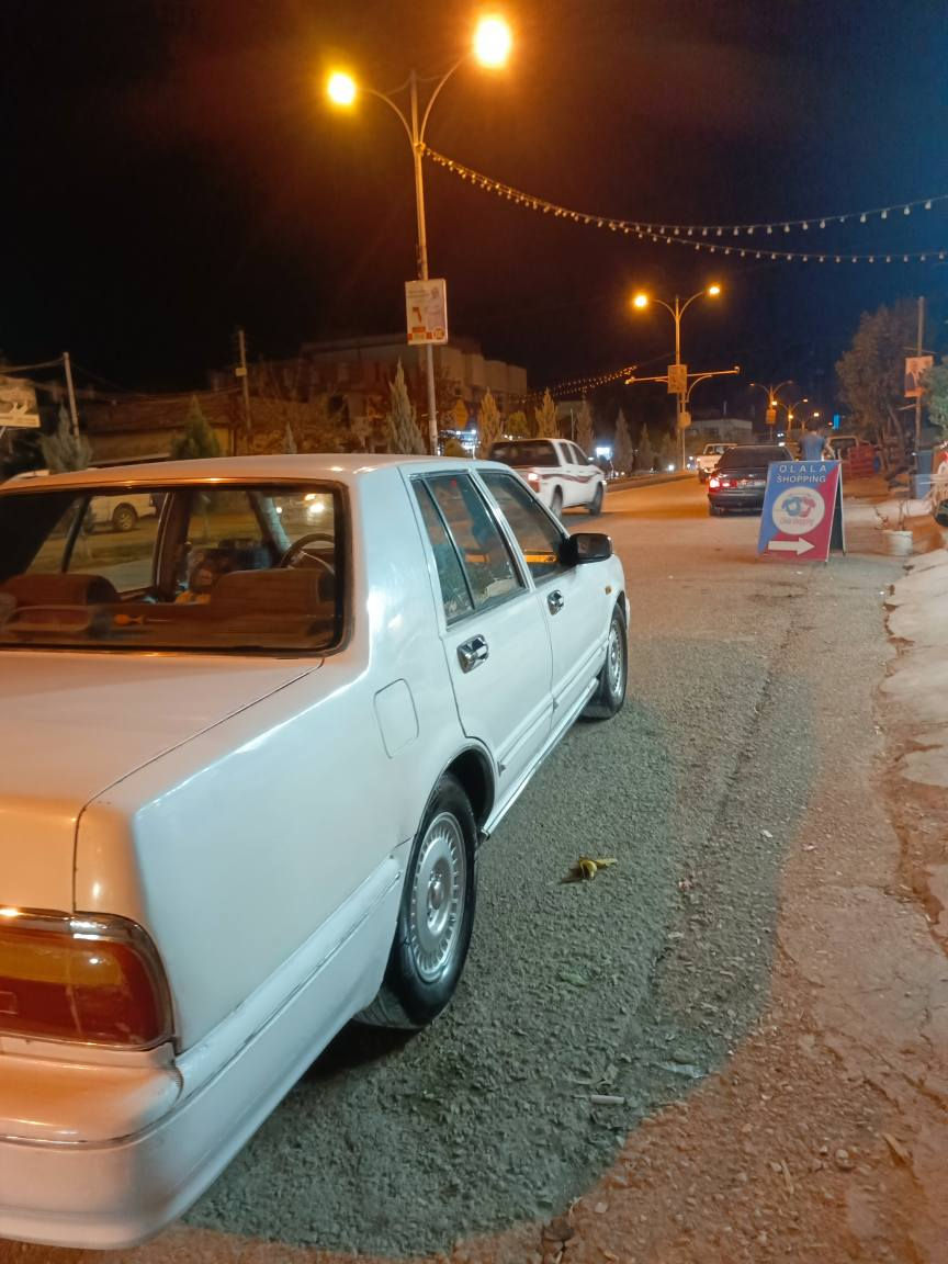 سدریک 2002 محەسەن گێڕ و مەکینەو ئەکسل بەشەرت دوو ڕەنگە قڕچێکی پێشی هەیە بۆ نرخی تەلەفوون بکە جوابی نامە نادەمەوە
[ڕەقەم:[*********** السليمانية, العراق
