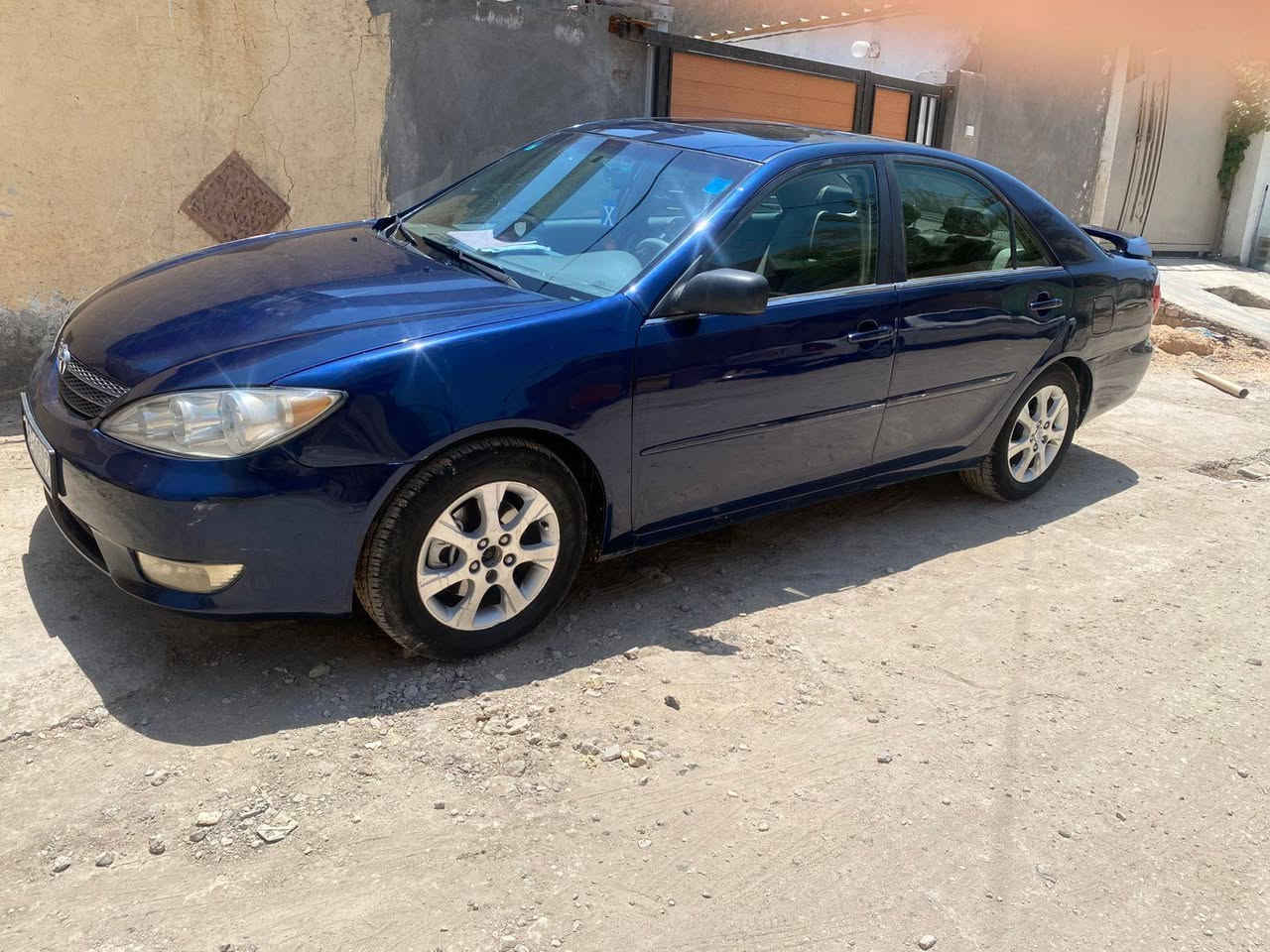 سلام عليكم
كامري موديل 2005 xle V6
 فتحة جلد صاج سايد بريك جوة الحديث
بردة بلادية ويل كب بلادي تاير باتري جديد
تبريد ثلج تدفئة حساس تاير abs
السيارة جديدة ترتيها حلو
بيها طخات وجرد ومصبوغة عام باب مبدلة اصلية 
مكاني بابل المسيب 
السعر.   84 وبيها مجال قليل
للأستفسار : ***********
