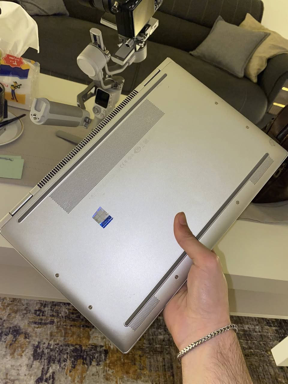 HP elitebook x60 1040 g6
128 g
نظيفه كلش بدون ضرر
قيم واخذ 
مكاني بغداد العامريه ***********
