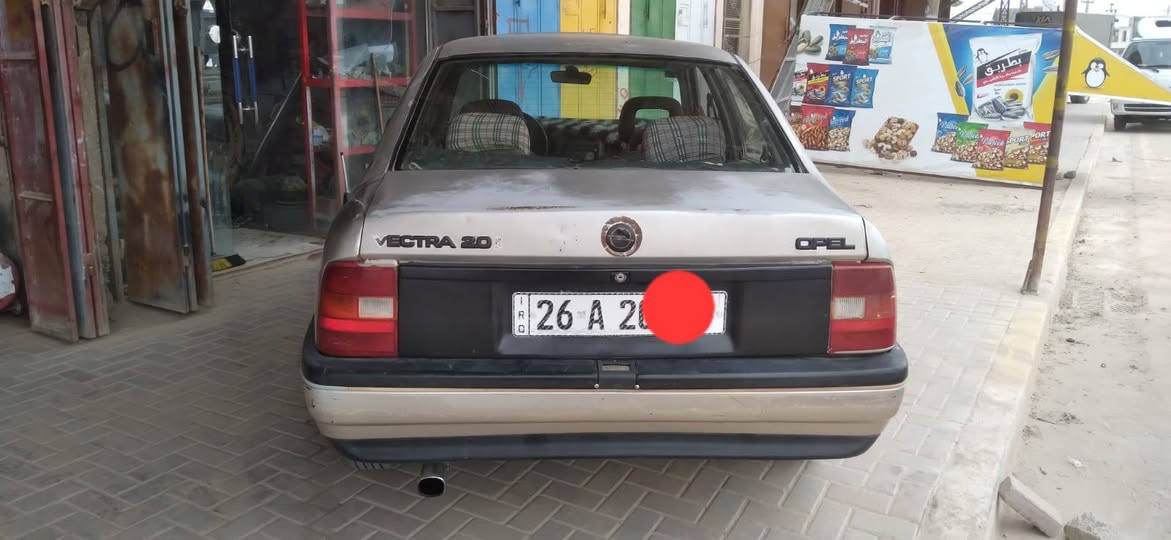 فكترا ٢٠ موديل٩٠ محرك وكهربائيات وتخم تاير جدد سياره لاضربه ولاصبغ بس دواير معمره ودوسات كابريتر صافيه زلال ونشطه وقتصاديه بل البانزين سنويه ل ٣١ بسمي غرامات صفر هزه جديده ب ٣٠ ورقه مكانها سامراء جماعت الوعده والقصاط والمراوس اعتذر منكم ابيع نقد الرقم ***********
