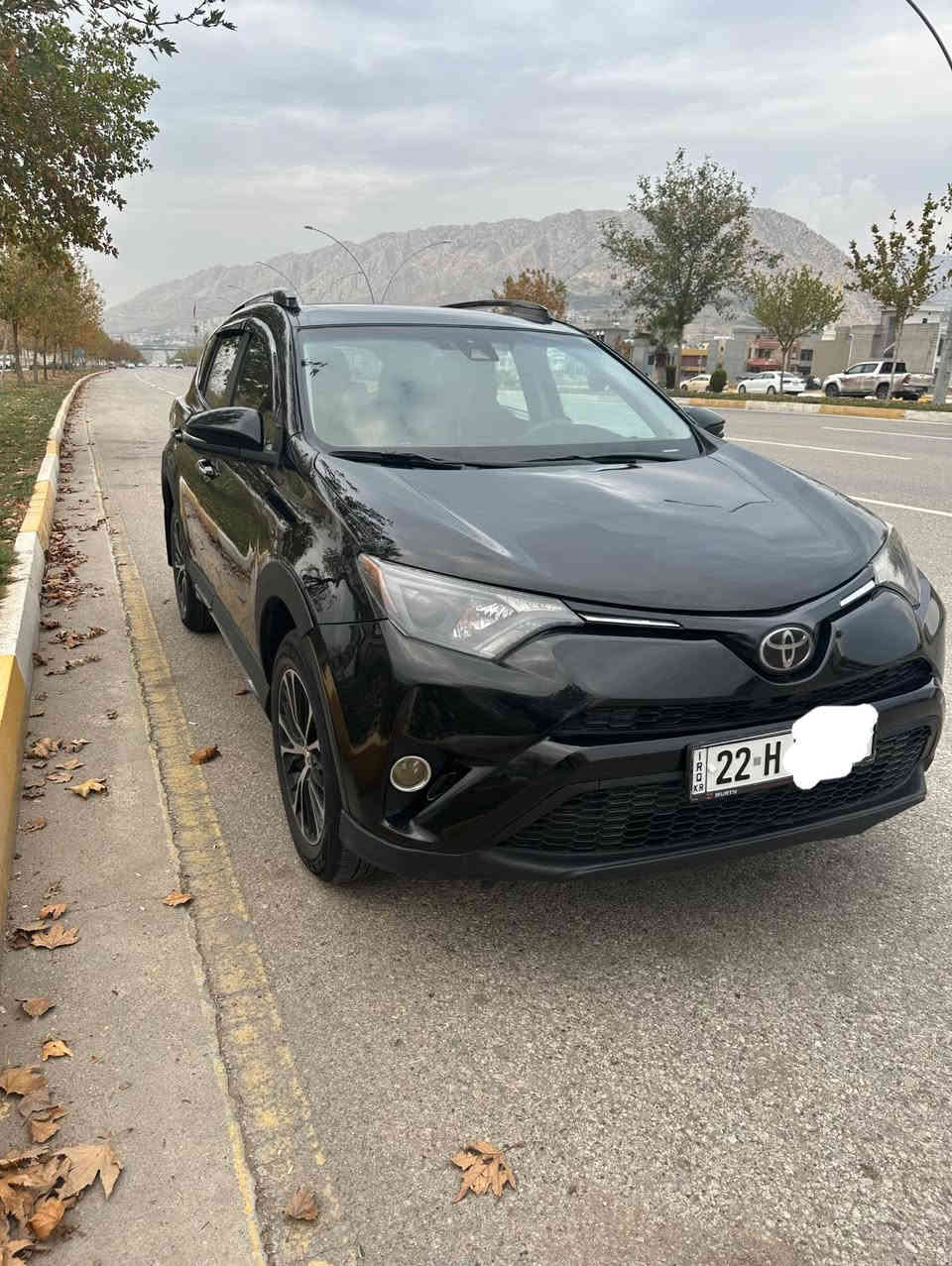 راف فور للبيع  وارد امريكي 2018  مواصفات XLE   رقم اربيل 
بيها ٣ قطع صبخ فقط السعر 165
العنوان دهوك 
***********
