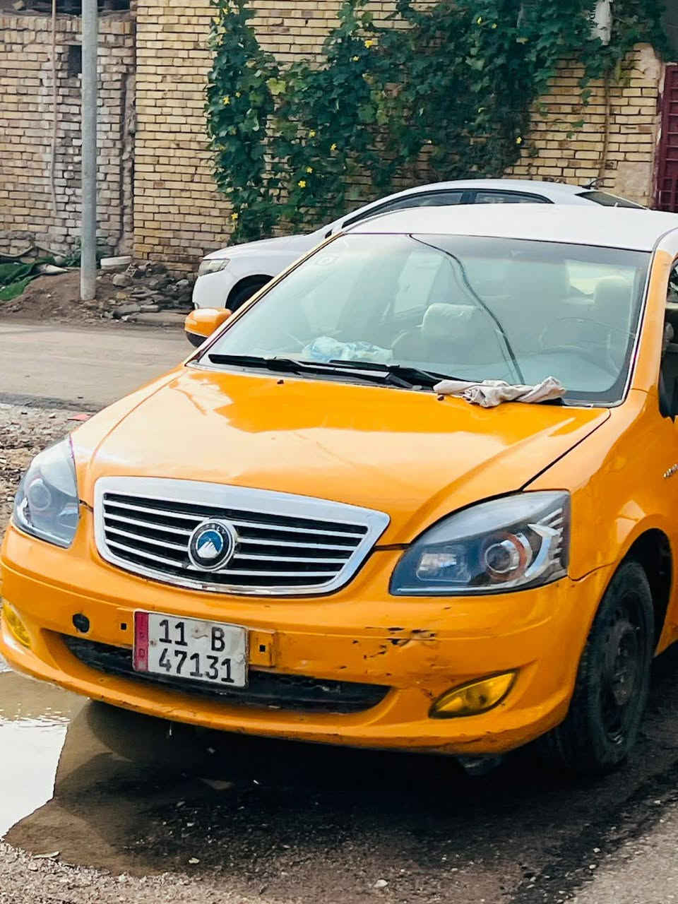 سلام عليكم جلي موبل 2012رقم بغداد نكليزي سياره حداديه جديد مصبوغه حزام معمر خياسات جاهزه بس مكينتهه كامت كورله محوره كير أوتو ابيع هيج سياره كشرهه حلو مكاني ناصريه شطره سعره 32بيهه مجال 
***********
