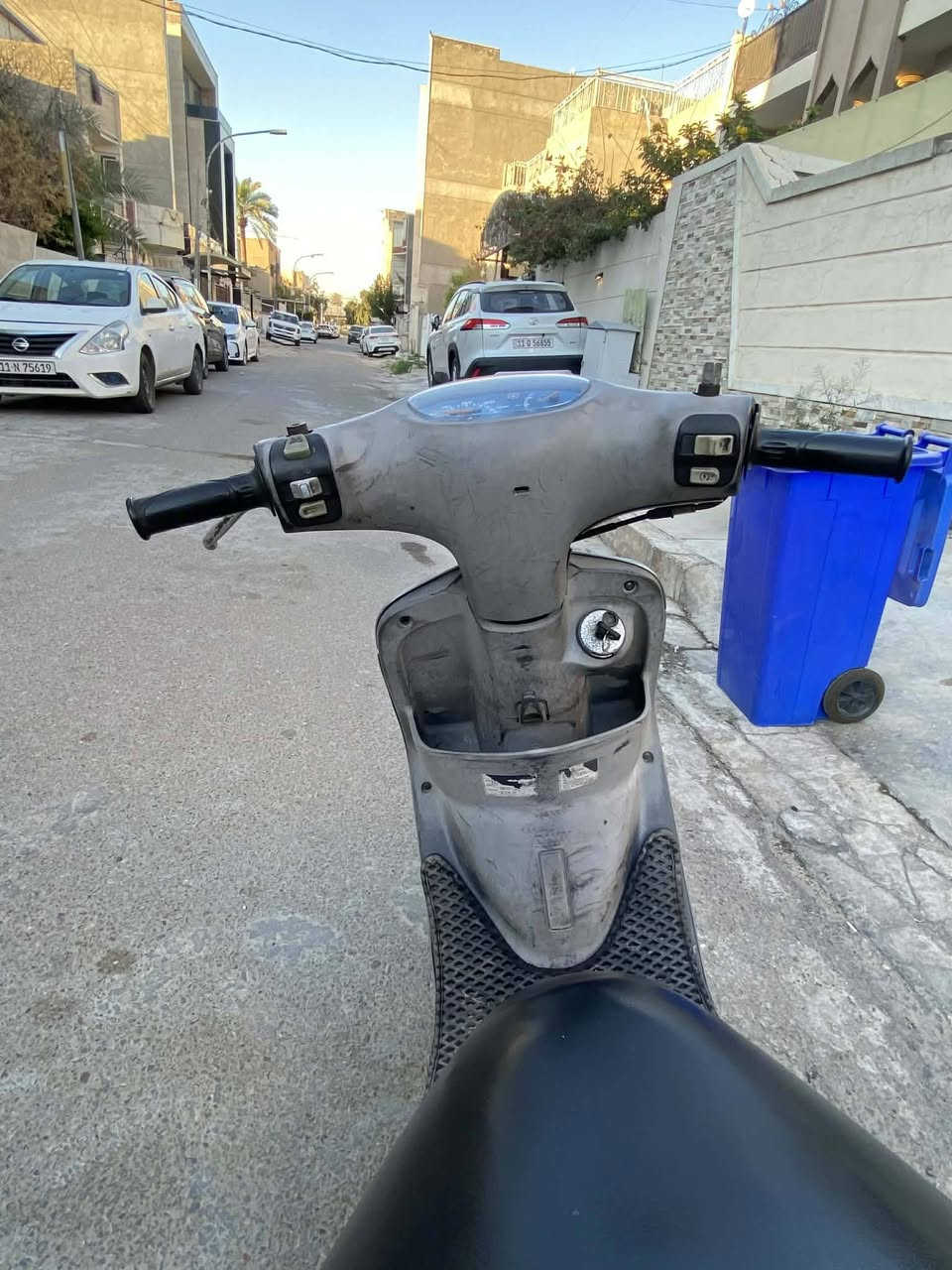 ماكس منغولي دراجه مال رمبه 
نقصها بس سلف 
مكينه مكفوله 
مكاني بغداد العطيفيه
***********
