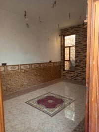 شارع سالم • ١٠٠م • غرفة ١