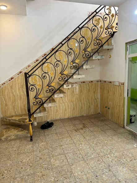 دار 🏠 للبيع    45 مليون 

المساحه 55 متر 

بناء نظيف جداً  

في حي النداء قرب المدرسه الصينيه 

طابو صرف 

طابقين 

الطابق الاول   {غرفه + مطبخ + تخاريج} 

الطابق الثاني  {غرفتين +  تخريج}  

للاستفسار ***********
