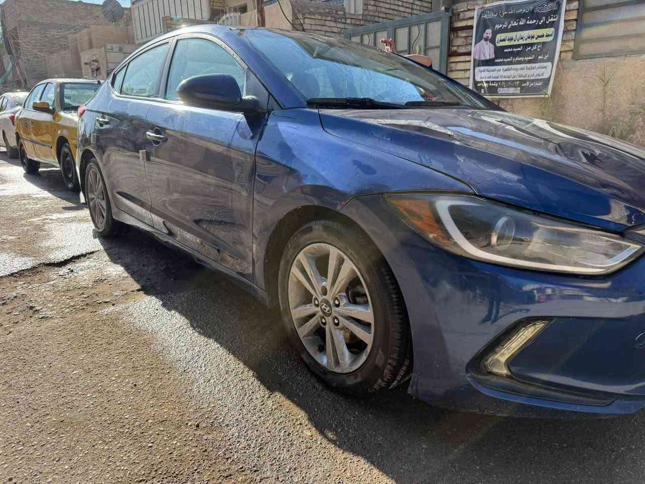 السلام عليكم
الانترا 2017 امريكية مواصفات عادية مكينة 2000 دوش كير AT رقم بغداد الدولي بسمي حادثة جاملغ او بنيد تبديل بية تصليح بلغد بدون كص او صبغ فقط تعديل سحب  والصفحة بية كلير ماشية 160 ml مكان السيارة بغداد الحرية السعر 110  
رقمي بي وتس اب
***********
