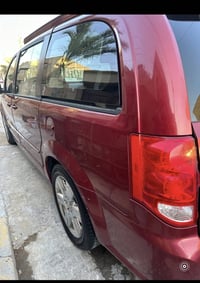 للبيع دوج جراند كرفان 2014 🚘 وارد أمريكيsxt ✅السياره داخله كلين تكدر ت...