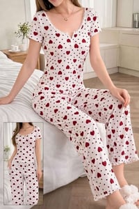 موديلات الترند • قناة تلي • صفحات ومحلات