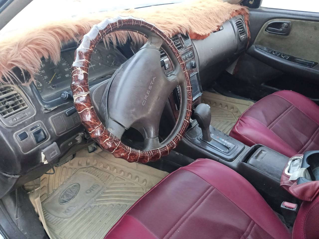 كرستا موديل 93 مكينه وكير ونجي مكفولات تبريد ثلج حدادية جديدة تخم تاير جدد بيها ضربة بالجاملغ الخلفي الايمن رقم كربلاء بسمي سنوية نافذة

السيارة مكفوله من الكص والنقل جثة والكصه والگلبة 
السعر 45

مكانها ذي قار سوق الشيوخ 

***********
