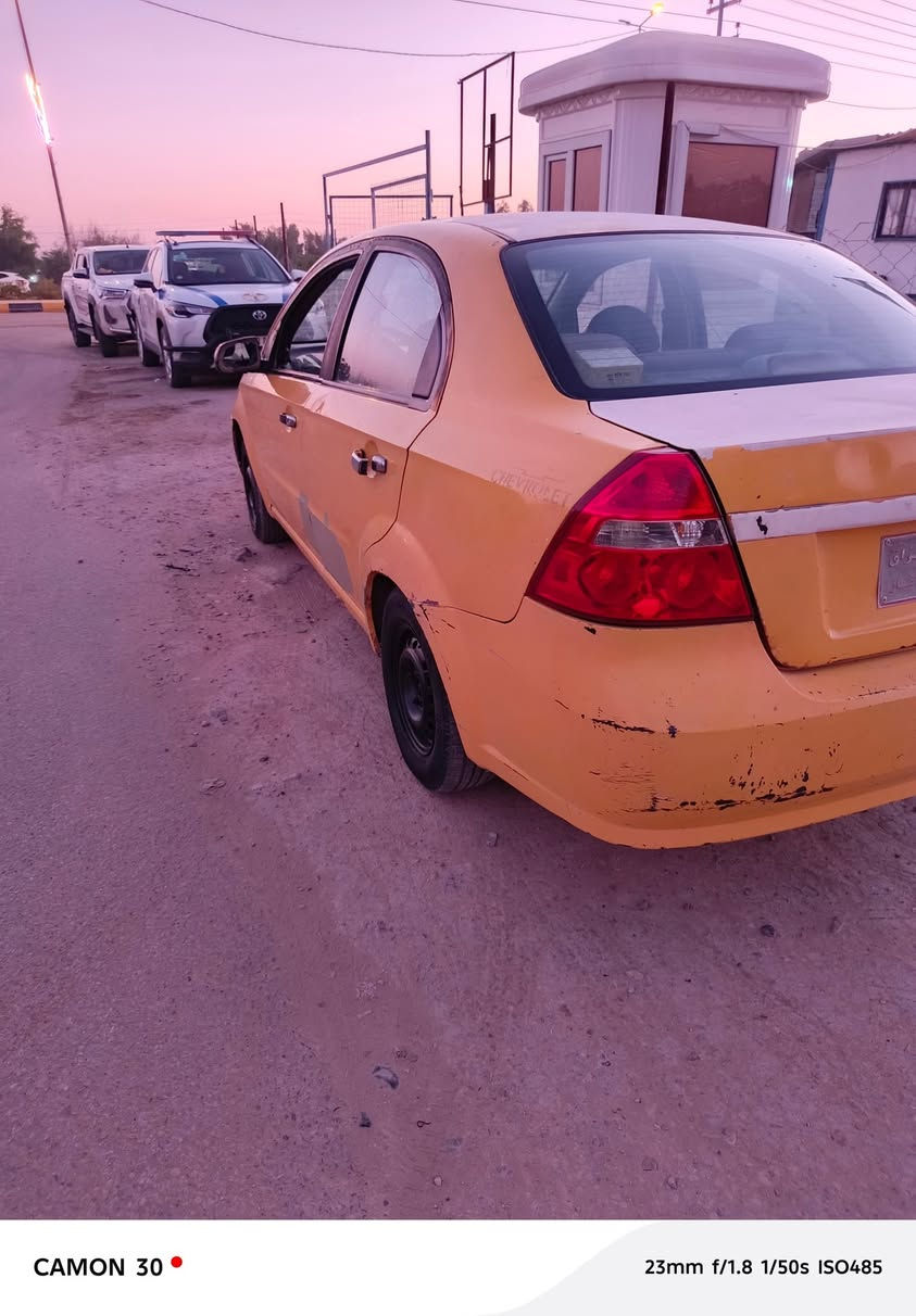 افيو خليجي 2009رقم احمر  لانبار تحويل مباشر مكينه وكير وباتري حداديه مكفولات بدون ضربه ولا كلبه فقط جاملق مبدل امامي بدون داخل هياه غرامه عليه تاخذ صافي سعر 27 مكان سيارة بابل جبله ***********

