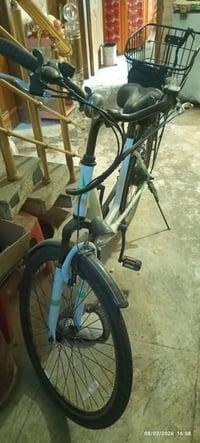 بايسكل ٢٦ • بطارية ليثيوم ١٠٠/١٠٠ • ستعمال قليل