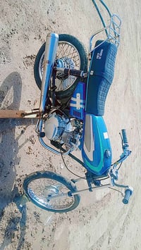 دراجة نارية • شاصي نامه • مكفولة