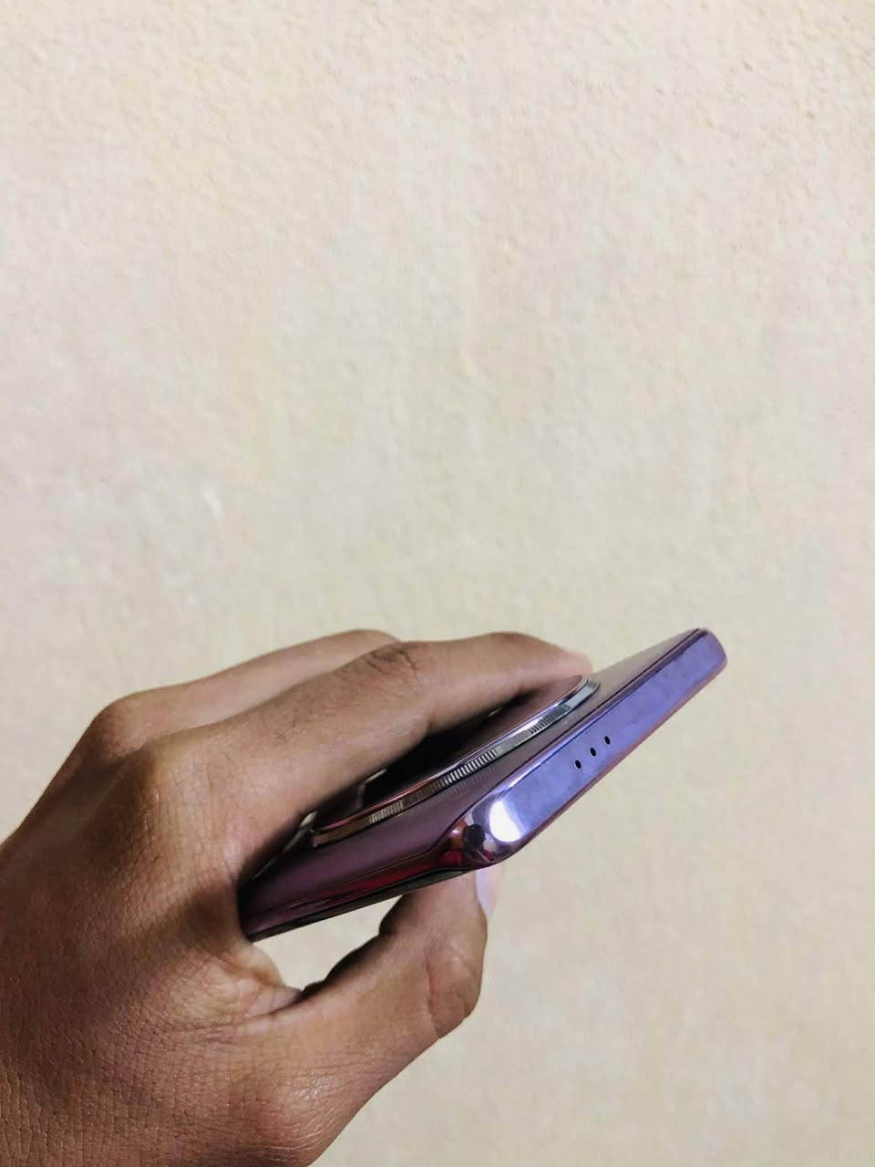 هنر اكس 9 اس 
ذاكره 256 رام 12 بوبجي 60 حقيقي 
جهاز جديد بدون غراض السعر 265 بي مجال مكاني ايمن


**إذا كنت صاحب هذا الإعلان وتريد حذفه لأي سبب، رجاءا أرسل رسالة إلى الدعم الفني**