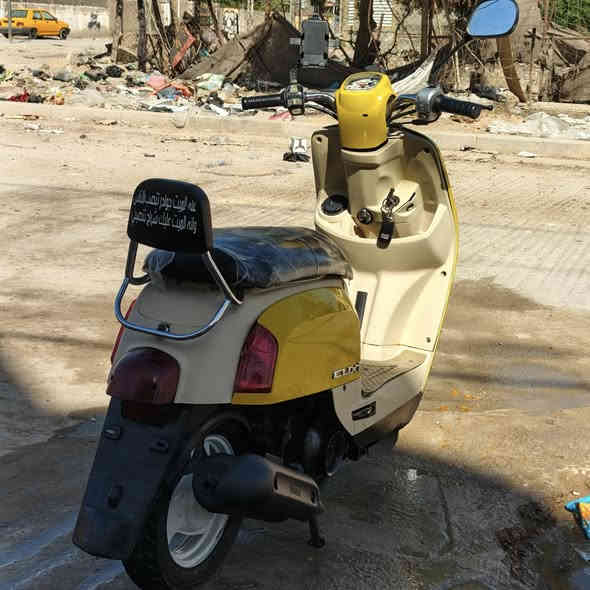 السلام عليكم دراجة ماكس بوليس للبيع الدراجة كلشي ما عايزة برغي ما مفتوح بمكينتهة علفحص السعر 850 المكان ديوانية الاسكان ***********للتواصل
