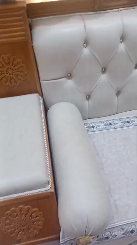 ديوان حطاطه للبيع 19مقعد المراسله خاص


**إذا كنت صاحب هذا الإعلان وتريد حذفه لأي سبب، رجاءا أرسل رسالة إلى الدعم الفني**