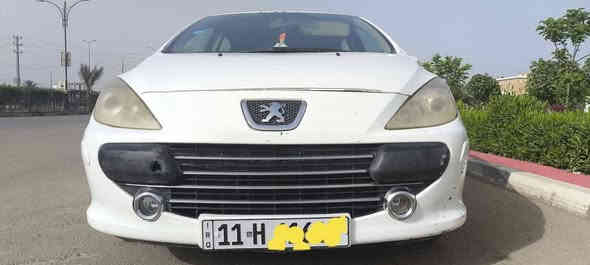 بيجو ٣٠٧
موديل ٢٠٠٦
السعر ٥٢ 
مكاني بغداد 
سياره جاهزه تبريد شغال كهربائيات شغاله 
فقط ضربه بلباب والجاملغ موضحه بلصوره 
***********
