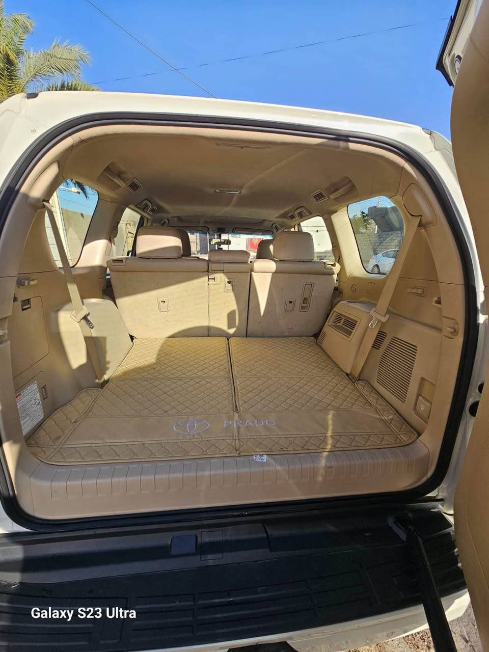 السلام عليكم للبيع برادو 2020 VX فول مواصفات ماشيه 132 الف كم السياره مكفوله عدا طخه بسيطه بلدعاميه الخلفيه سعرها 39 الف دولار وبيها مجال جدآ بسيط
*********** الرمادي, الأنبار
