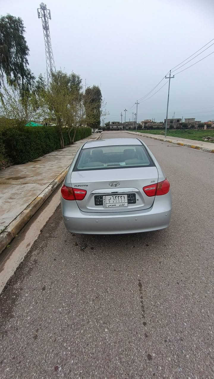 السلام عليكم افانتي 2010 وارد كوري لون سلفر تبريد تدفئه شغالات رقم نينوى خصوصي بسمي طخم جديد مكينه مامفتوحه اضافه الى منضومه غاز السياره  شضايه مال تحرير للاستفسار***********
