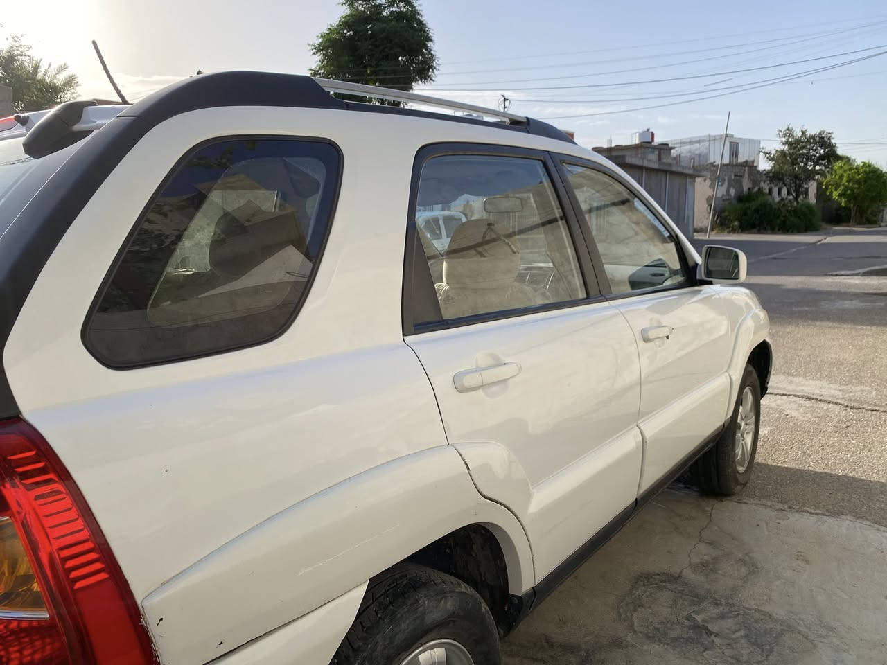 سڵاوە کیاسبۆرتاج بۆفرۆشتن مۆدێل2010سەنەوی تازەیەهیج پێوەنیە بێبۆیاخ سەیارەکەبەناو خۆمانەوەیە ئیمرۆبیسێنە بەیانی بیکە بەناوی خۆتەوە غەرامەی نیە چوارتایی لۆکی لەژێرایەرەقەم مۆبایل***********سەبارەت بەنرخ130مەخالی برایانەی تیایە
