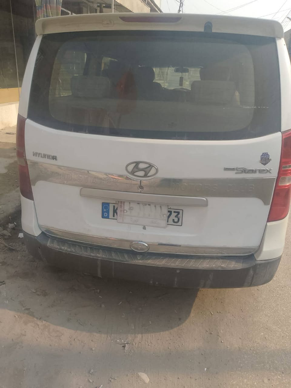 السلام عليكم سيار ستاركس 2008 تبريد جديد كفاله عامه بيه بارد واحد بل باب دوشمه جديد تخم تاير شاش سيار حلو ***********
