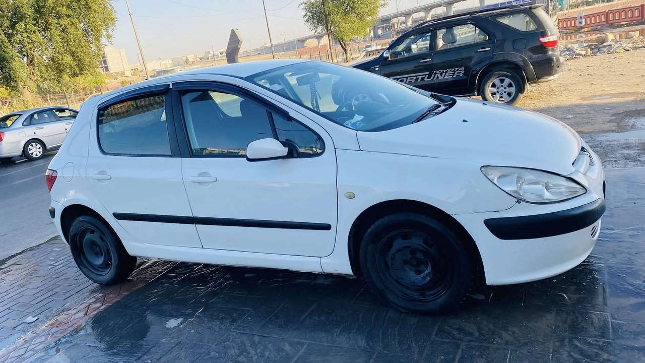 للبيع او مراوس حسب
بيجو 2005تبريد شغال كير ومكينه شرط

***********

