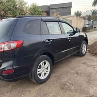 سنتافيه 2011وارد أمريكي محرك 2400دوش سياره حلوه وبسمي رقم إنكليزي هزه ...