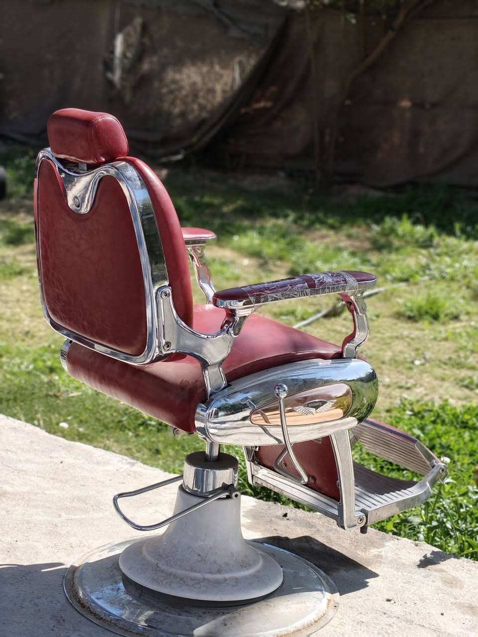 سلام عليكم كرسي ملكي ستخدام كلش قليل للبيع متواجد خاص سعر حلوو


**إذا كنت صاحب هذا الإعلان وتريد حذفه لأي سبب، رجاءا أرسل رسالة إلى الدعم الفني**