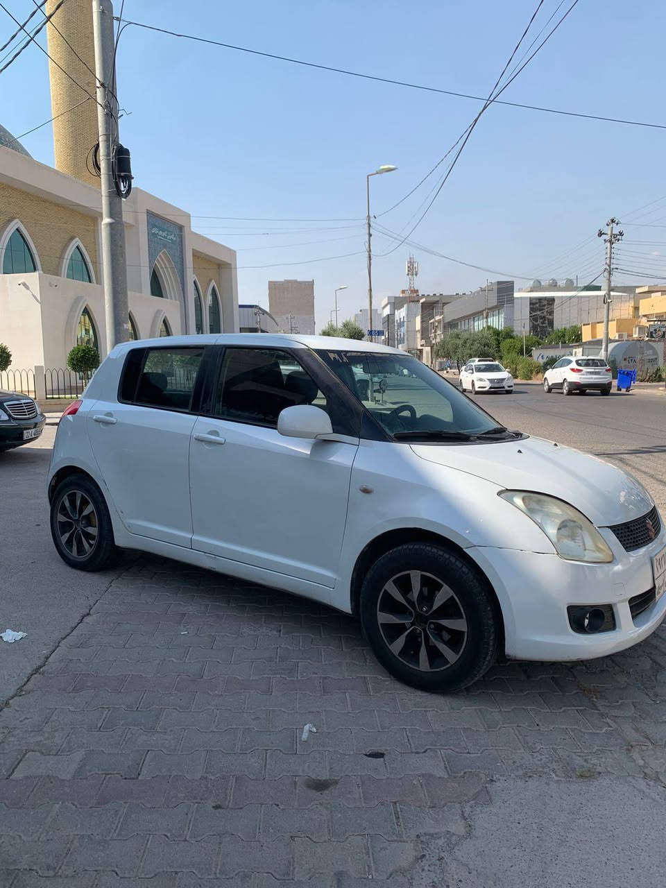 Suzuki Swift.      #161
Model 2011 
گێڕ تۆماتیک 
رەقەم هەولێر 
سەنەوی کۆنە 
ڕۆیشتن ٢٥٠ هەزار کم 
مەکینە V4_18 کپس 
١ چاملغی پشت سبوغ 
کەمەک تعدیل هەیە 
بێ ناوگرتن بێ ئێڕباگ 
تەبرید ئیش ناکا 
پێشی کەمەک شلە 

نرخ / ٦٣ $ أربيل, العراق


**إذا كنت صاحب هذا الإعلان وتريد حذفه لأي سبب، رجاءا أرسل رسالة إلى الدعم الفني**