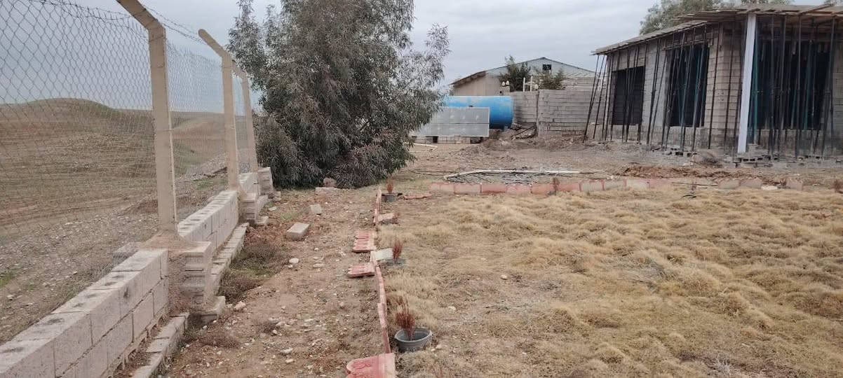 #مزرعة  للبيع:-- مساحة 900م 
#موقع:-طريق سليمانية خلف كولية قلم 
➖➖➖➖➖➖
#مساحة بيت 140متر 
موقع مميز جدا
#بير ارتوازي 
#بي خط كهرباء 
________
سعر 30 مليون مجال
__________________
للاستفسار اتصال عالرقم
 ***********
***********
او راجع مكتب عقارات اسيا
