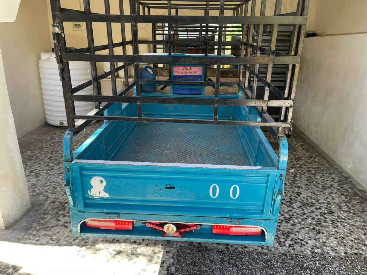 السلام عليكم ستوته للبيع مديل 23 اوراق نضافه 95٪ السعر خاص***********
