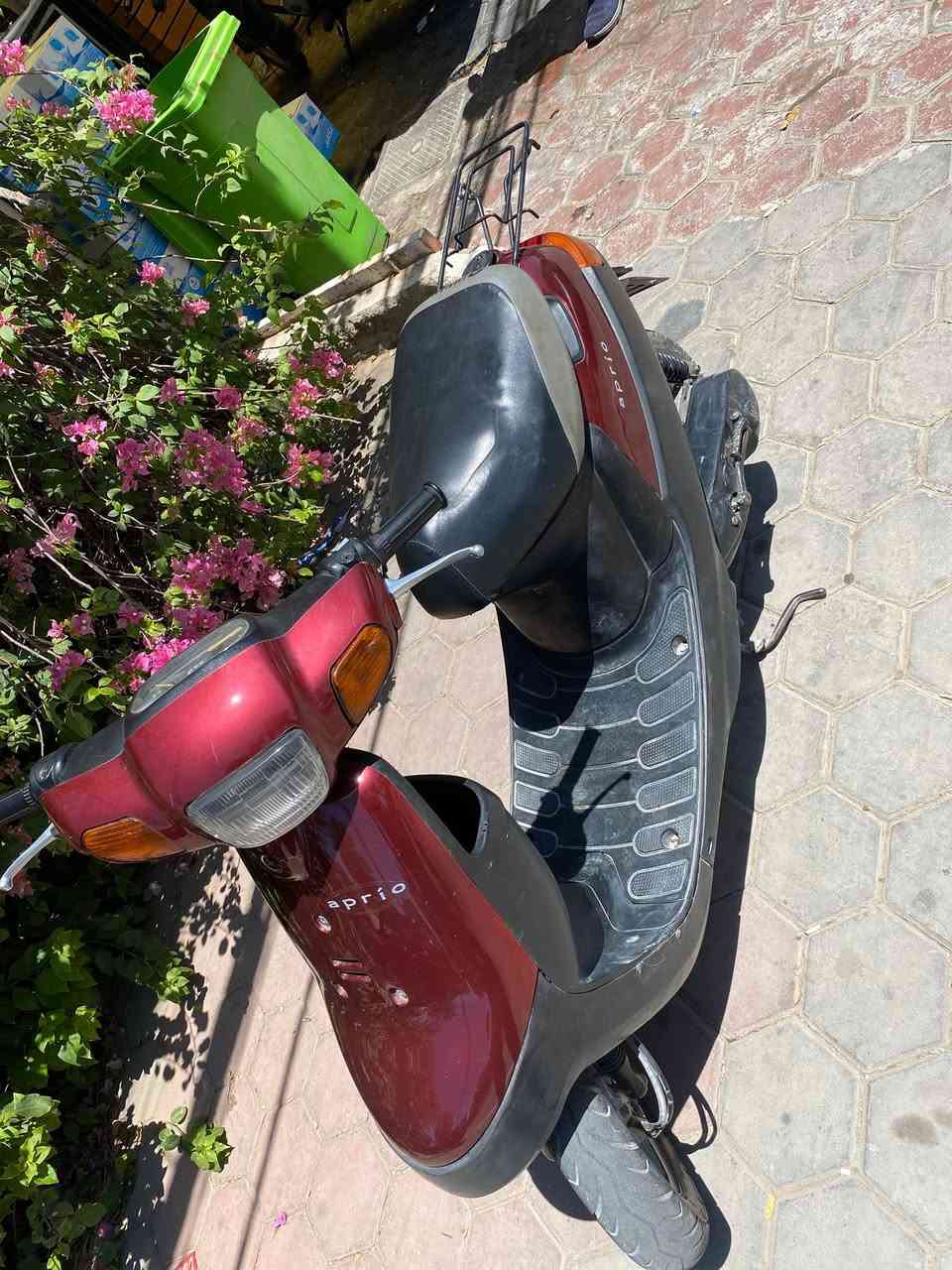 السلام عليكم بطه للبيع جديد حلو مكينه مامفتوحه كله شغاله بيه فقط صوت كير خفيف تجي وتشوف بعينك 
مكاني كربلاء/رقمي*********** سعره350
