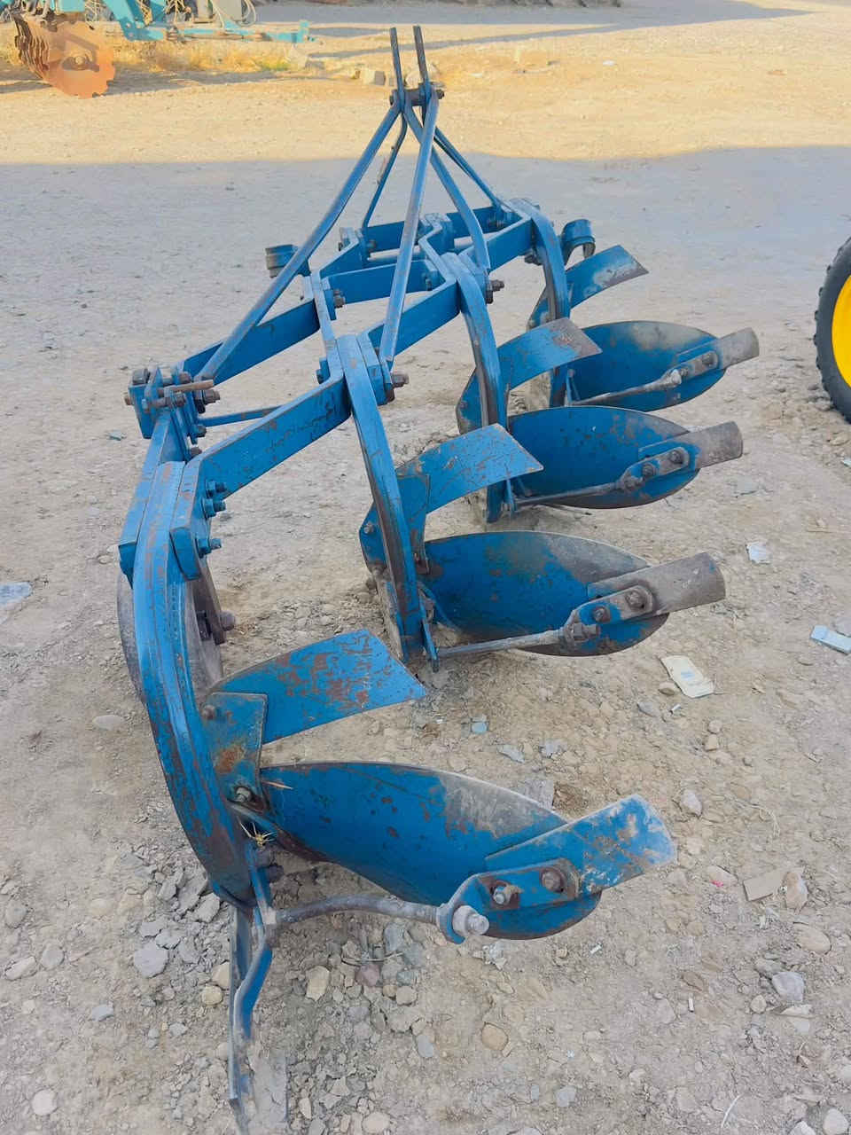 سلام عليكم 
للبيع فدان 14 لبير 
فدان مكفول من لفطر ولحيم 
***********
