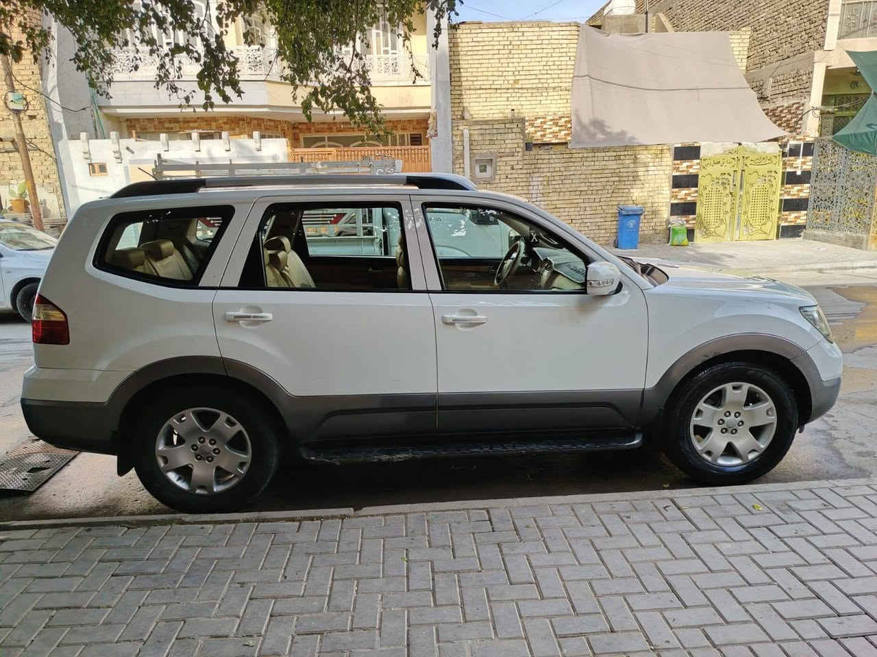 سلام عليكم مهافي البيع موديل 2012بيهه صبغ كد شبر بل جاملغ المامي كير ومكينه مكفولات  سعر 135مكاني بغداد مدينت الصدر ***********
