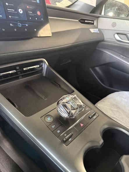 🔷معرض الملك لتجاره السيارات الحديثة🔷

       🔥دخول بي وايدي BYD الجن بلاس 🔥

      🔥موديل 2025 الفول كارت والعده الكامله 🔥

                🔥الاسعار راح تكون تخبل 🔥

الموصفات
🔹بصمة تشغيل 
🔹دخول ذكي 
🔹شاشه كبيرت
🔹ويل كب
🔹داجل جلد اصلي 
🔹حساس خلفي 
🔹كارت تشغيل 
🔹كامره خلفيه 
🔹لايت زنون
🔹بك لايت ليد 
🔹تبريد قطعتين 
🔹يمشيك 2100
🔹لون الابيض
🔹باقي الموصفات المعروفه لجن بلاس

للستفسار زياره الموقع بغداد النهضه فرع الثالث فرع المصرف 

او الاتصال عله الارقام
***********
***********
