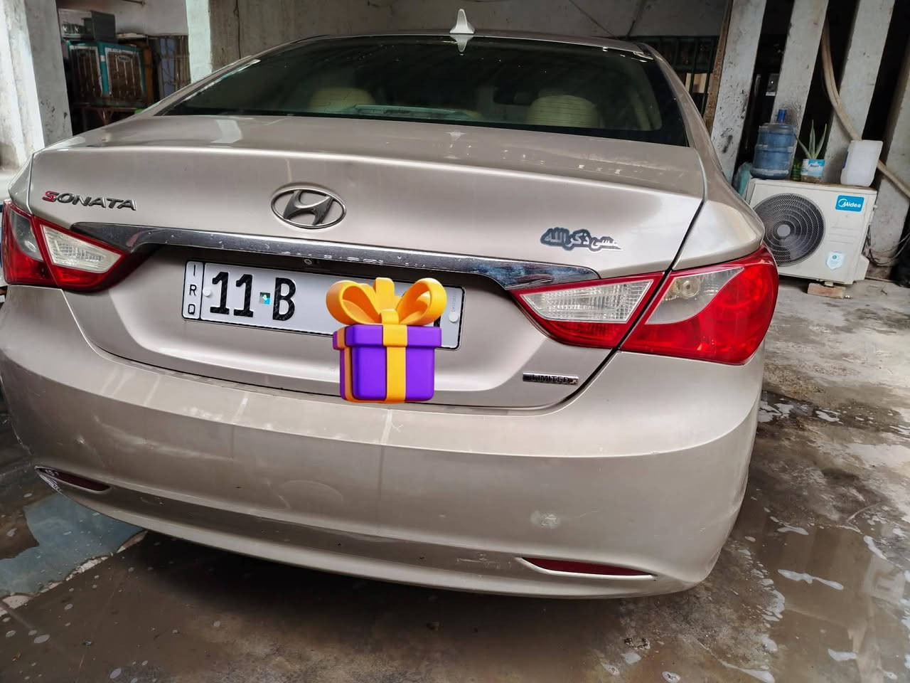 سوناتا امريكي ٢٠١١
بغداد انكليزي
فول مواصفات 
حادثها من امريكا باب خلفي ايمن وهلال جاملغ 
فتحه
بصمه
داخل جلد
ارضية جلد تفصال
تبريد قطعتين 
شاشه بلادي
سماعات انفنتي ودمام خلفي
كامره دواره 
كشن كهربائي 
تدفئة بالكشنات
السعر (105 $) 
للتواصل ***********
