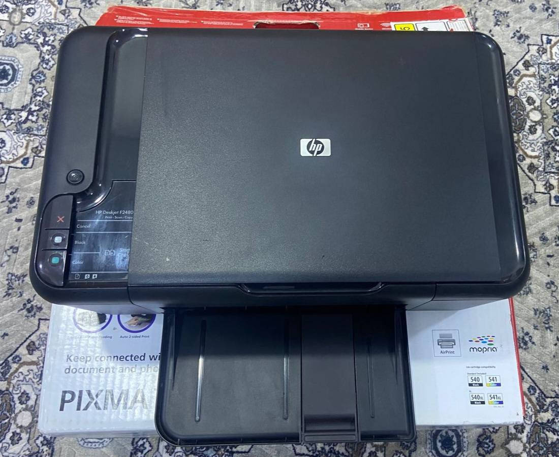 السلام عليكم 
طابعه HP  استخدام جدا قليل نظافه 100 %
ملون + عادي 
السعر ٤٠ الف


**إذا كنت صاحب هذا الإعلان وتريد حذفه لأي سبب، رجاءا أرسل رسالة إلى الدعم الفني**