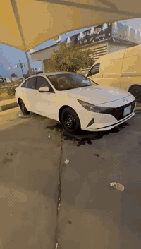 /النترا موديل 21 خليجي مكينه 2000 الفين مكفوله كفاله عامه.  شركة تگطاع...