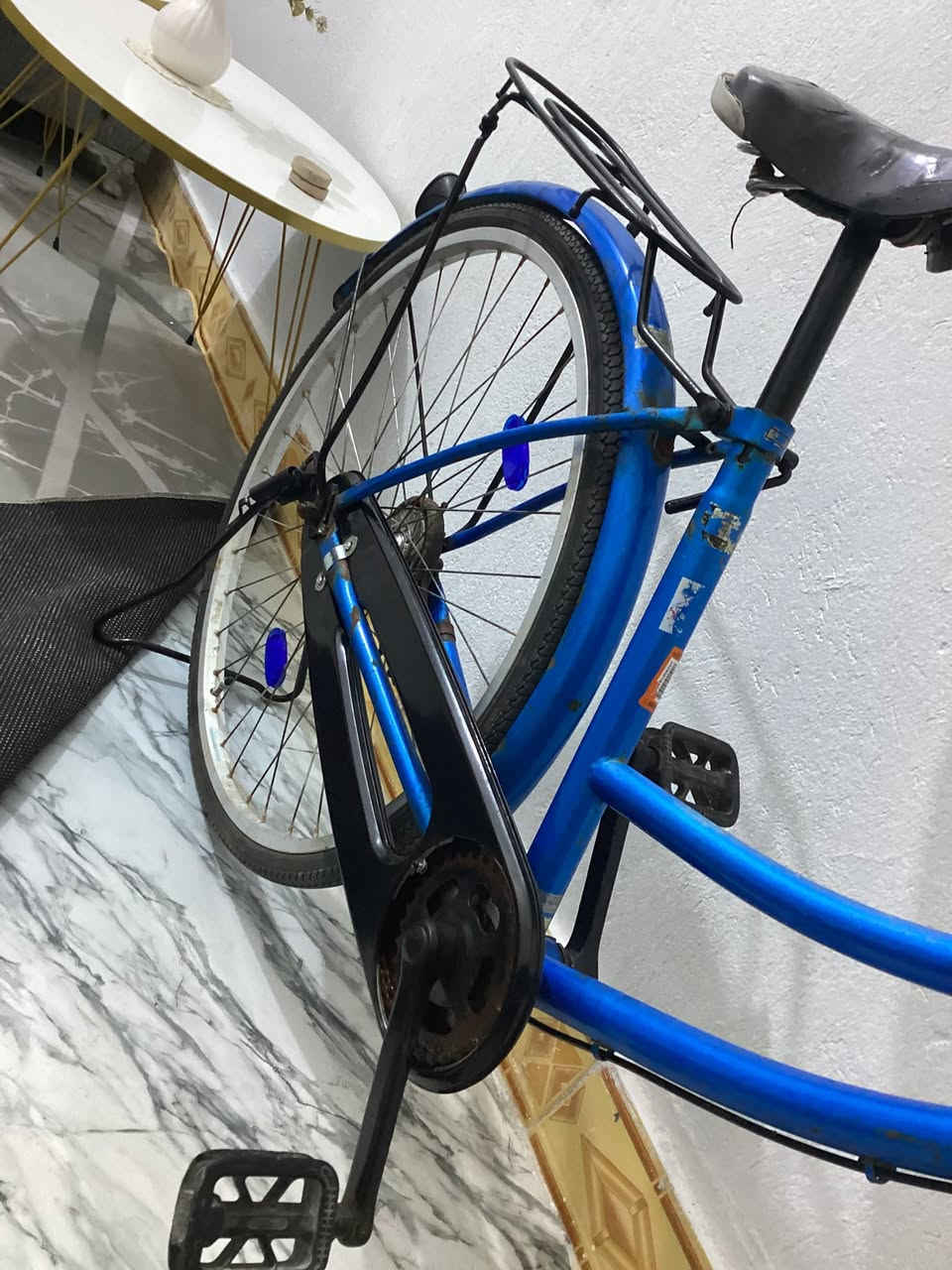 بايسكل سياحي حجم 26تاير وره نضيف والكدام جديد ومبدل زوج جوبات بريك خلفي + (امامي موجود) مدكر كدام موجود بي شخوط البايسكل السعر60قفل مكاني بصره القبله ***********
