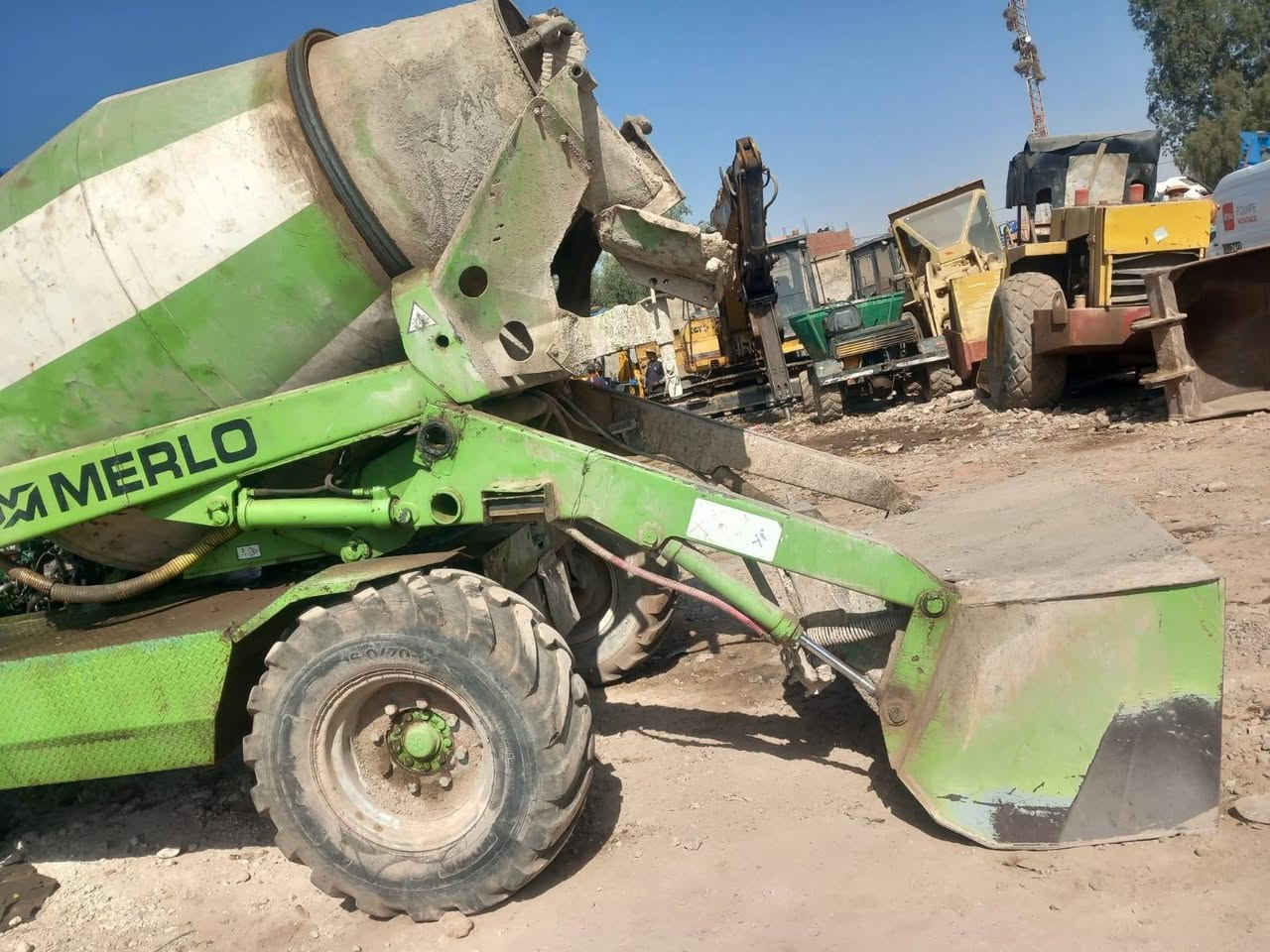 Merlo 2.5 modèle 2001 deouana 2018 f Marrakech
Prix 18


**إذا كنت صاحب هذا الإعلان وتريد حذفه لأي سبب، رجاءا أرسل رسالة إلى الدعم الفني**