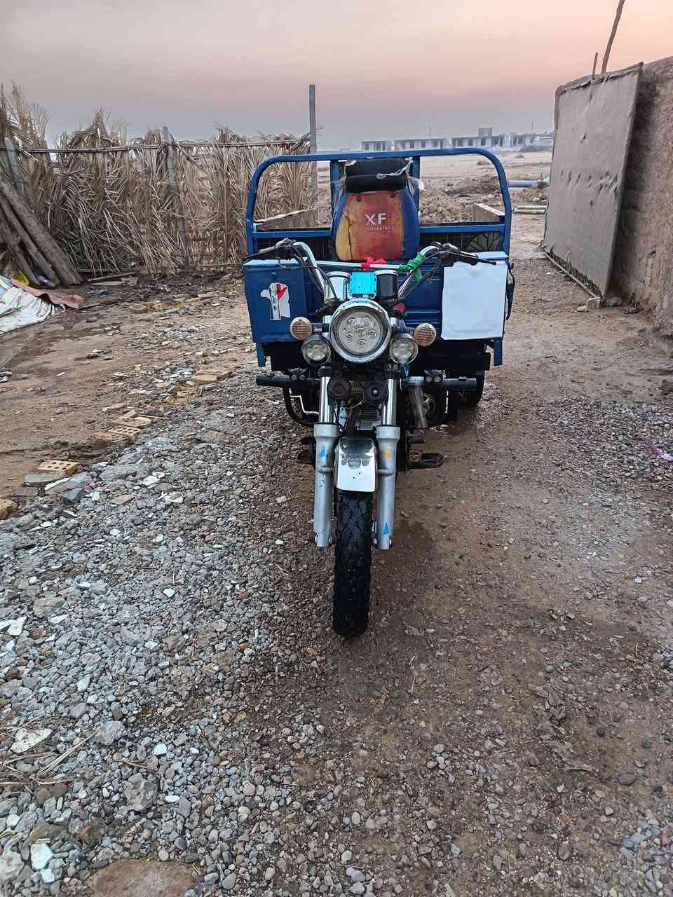 السلام عليكم
ستوته صقر للبيع
السعر مليون و500 وبيها مجال
للاستفسار الاتصال ع الرقم
***********
