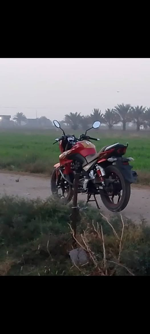 هاجي دي اف موديل 23 للبيع مسجل وكامل ماصارله شهرمن سجلته مكفول كفاله عامه السعر 3800 وبي مجال للطيبين الموشراي لايتصل رقم الهاتف*********** تحويل ثاني يوم
